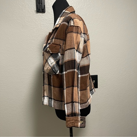 Beachlunchlounge Brown Coffee Plaid Boxy Button Down Flannel Shacket Small - Picture 5 of 7